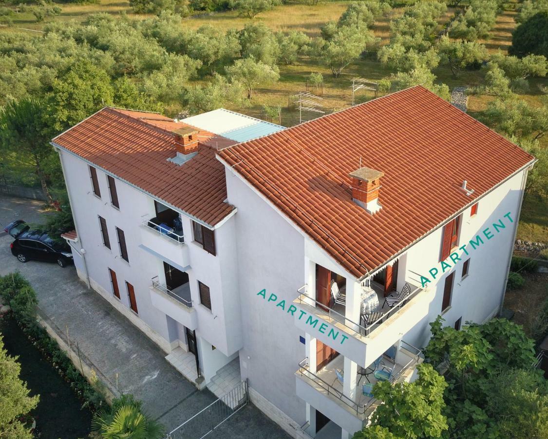 Apartamento Apartman I&A Porat  Exterior foto